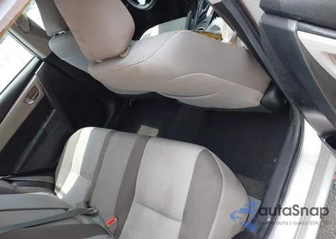 2019 Toyota Corolla Le z USA, uszkodzony, nr VIN 5YFBURHE8KP904754
